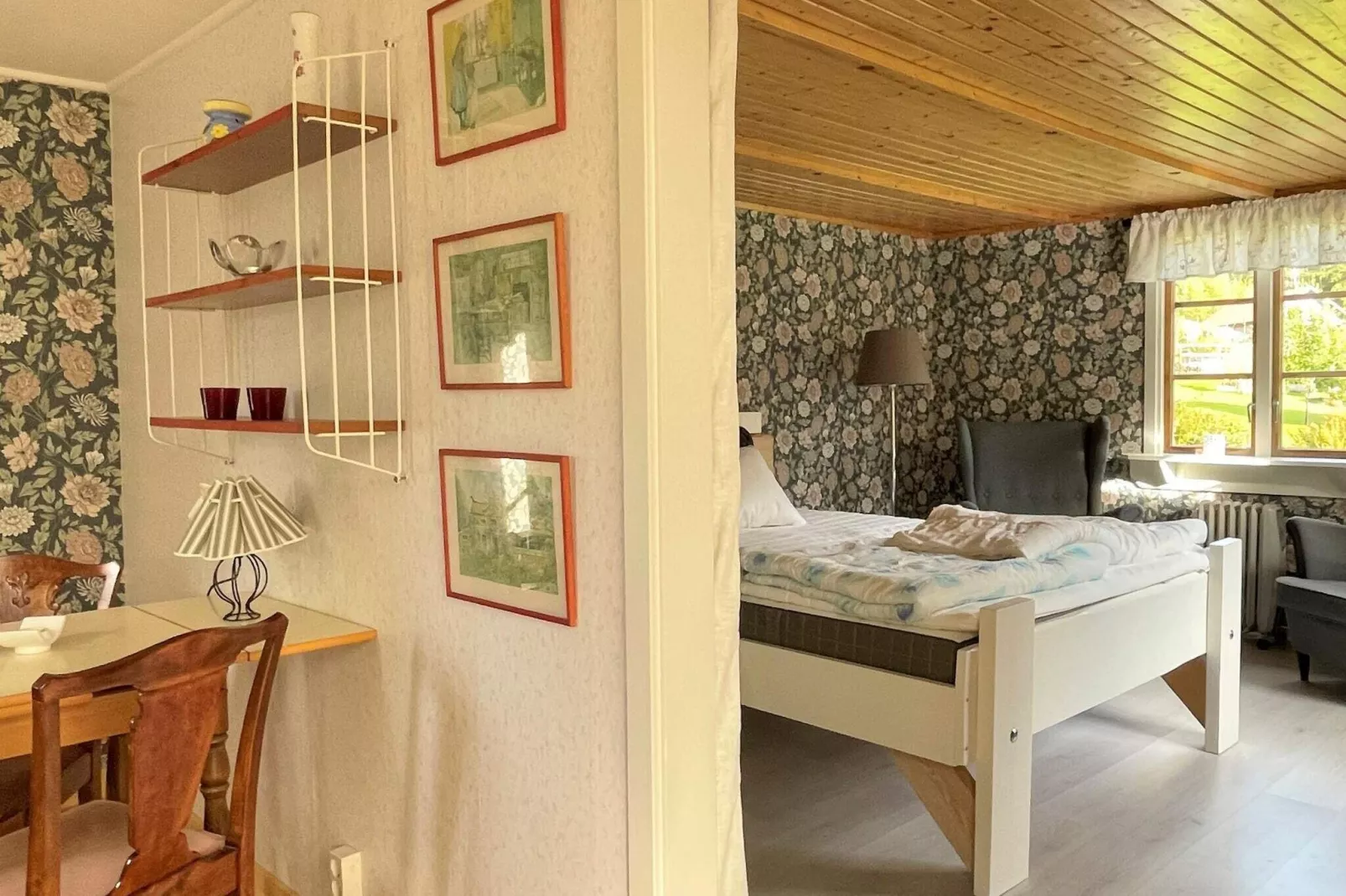 2 person holiday home in HENÅN-Indoor