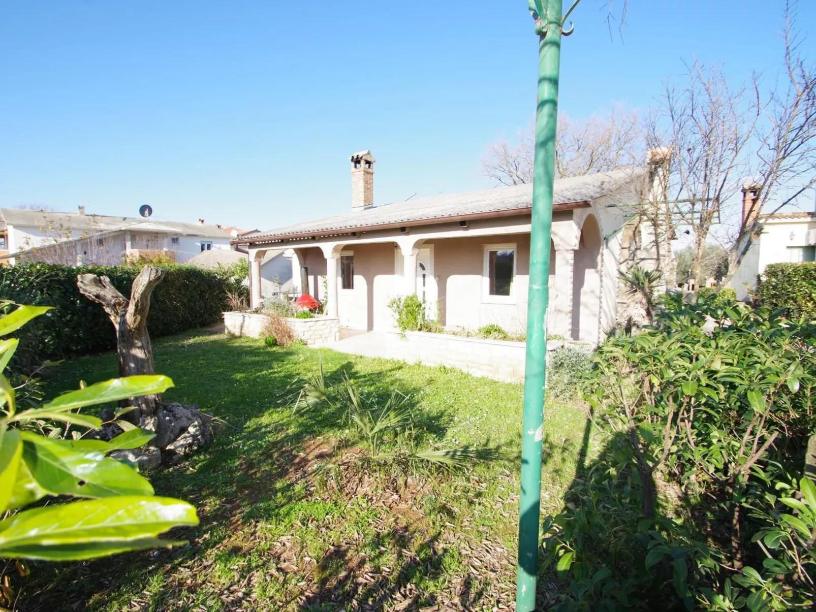Wohnung "Eric" mit Garten, Grill und Terrasse-Dehors
