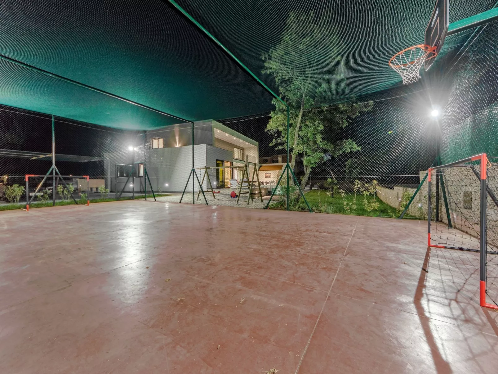 Villa Velika-Outside