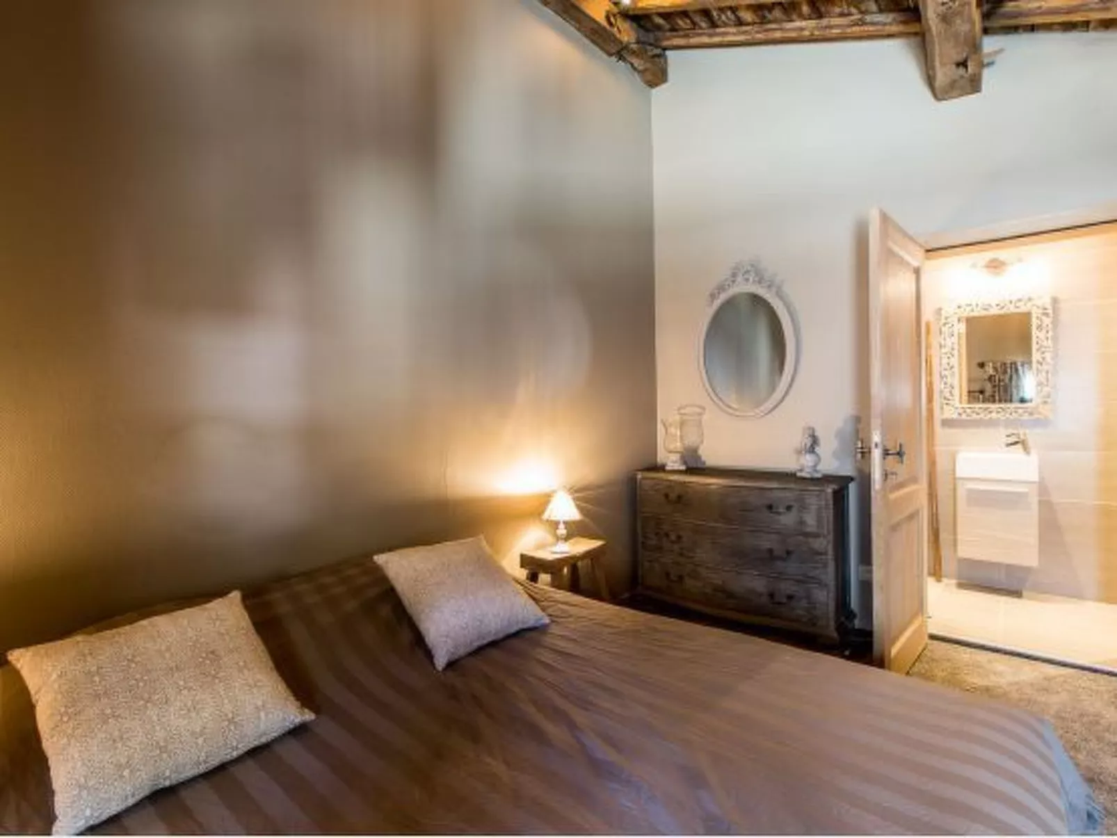 Villa "Marie France" Wellness 9 Personen-Inside