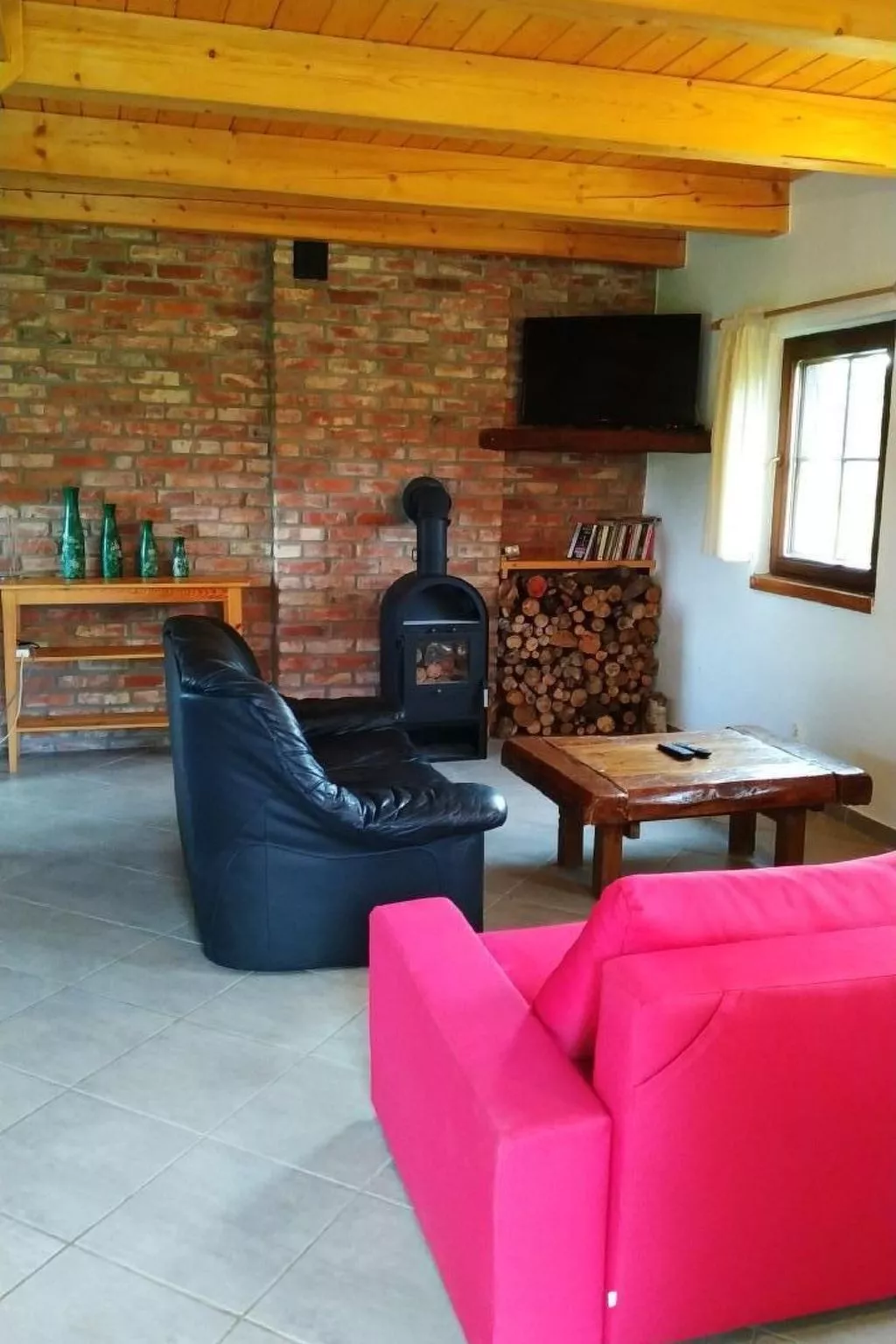 Strandnahes Ferienhaus mit Grill in Ustka