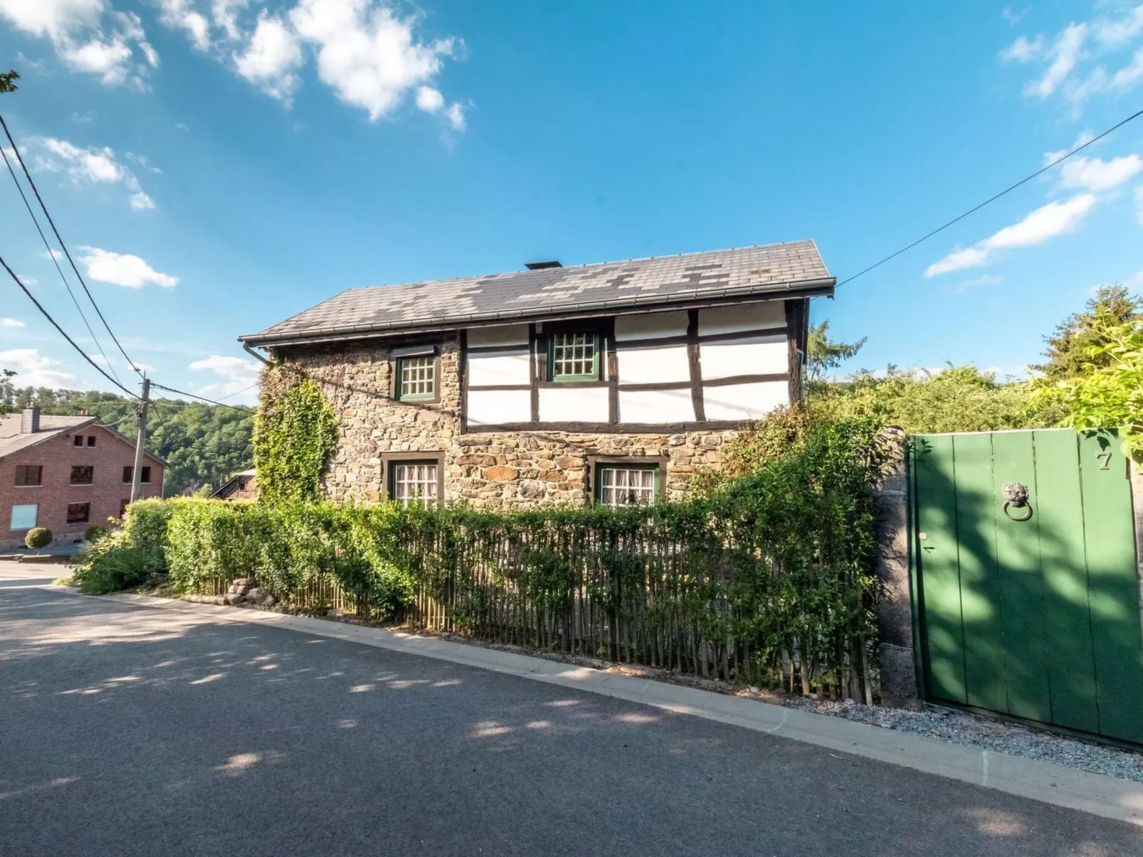 Ardenner Villa mit Jacuzzi-Outside