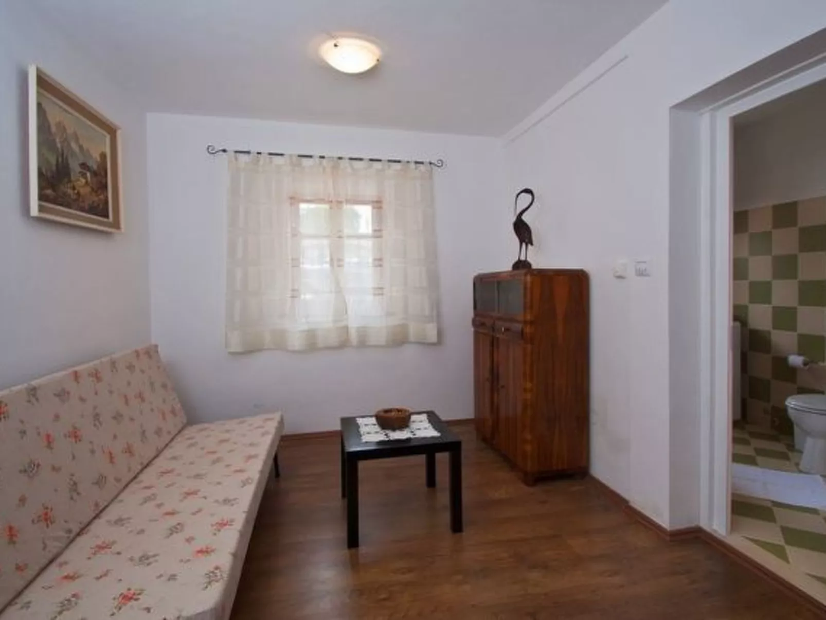 Modernes Ferienhaus in Vadreš mit Privatem Pool-Dedans