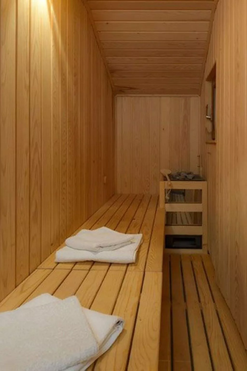  Angelina mit Pool & Sauna-Inside