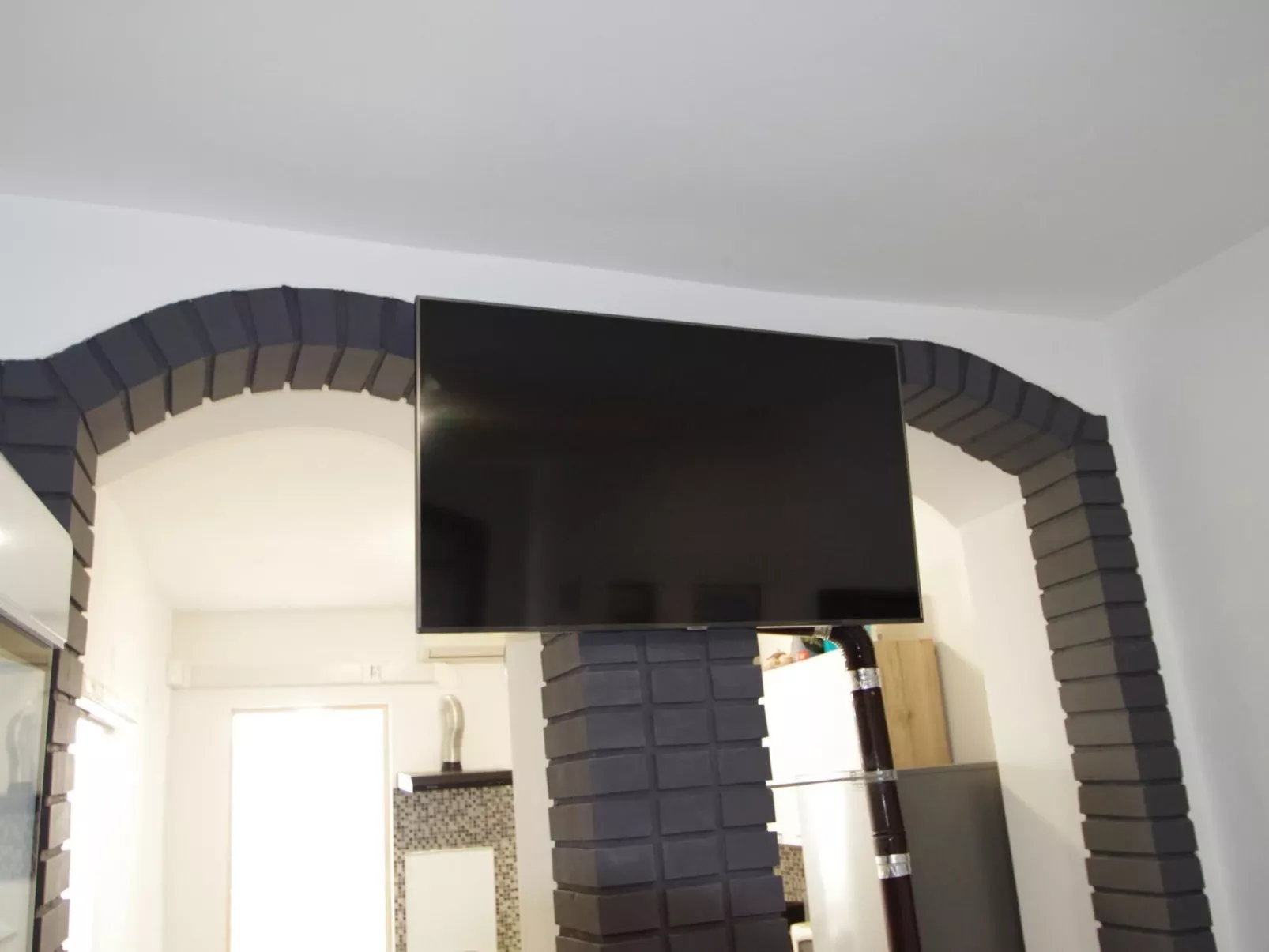 In Pula mit großem Dachbalkon.-Inside