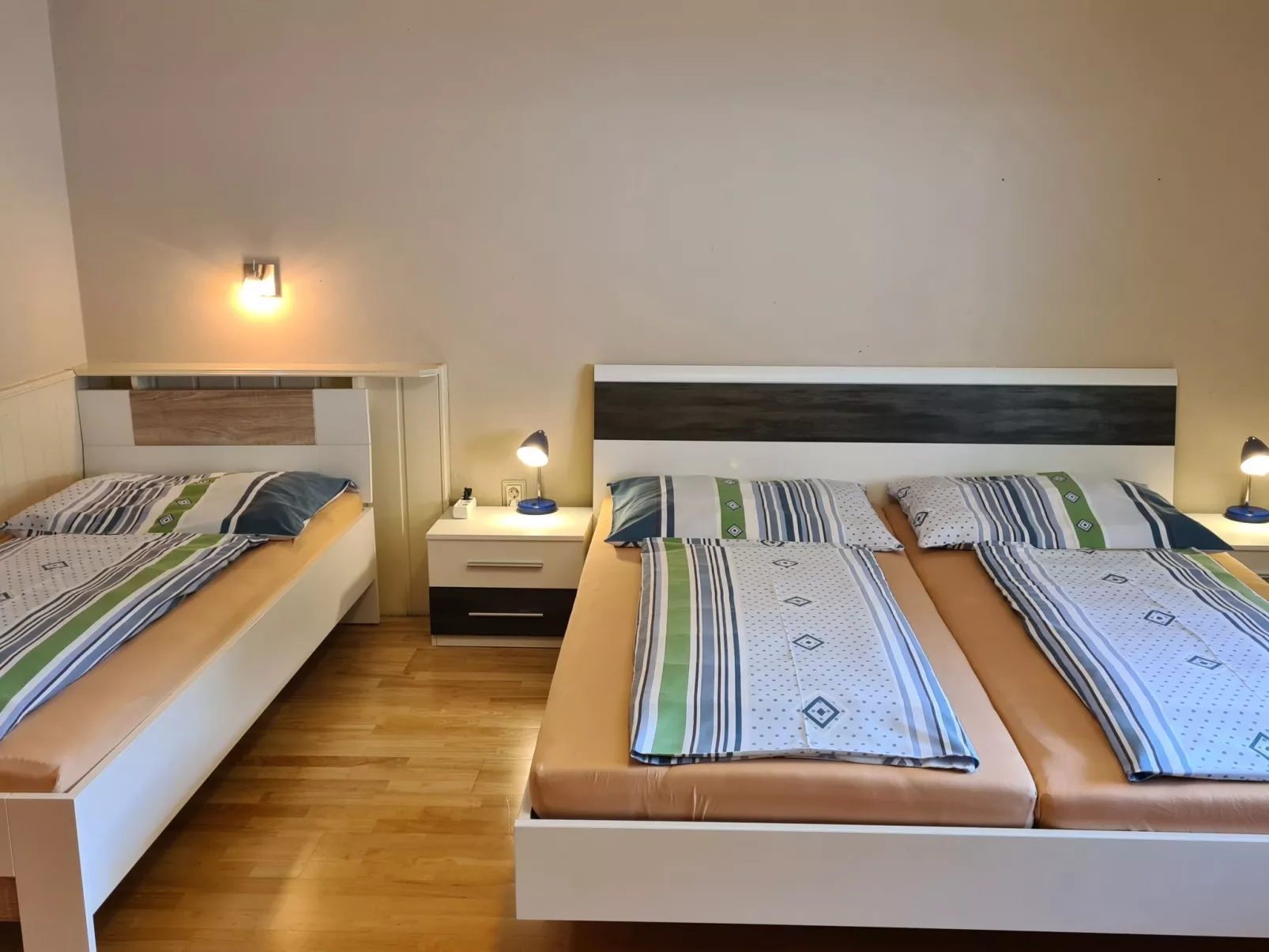 Mit Balkon und herrlichem Ausblick-Image-tags.info