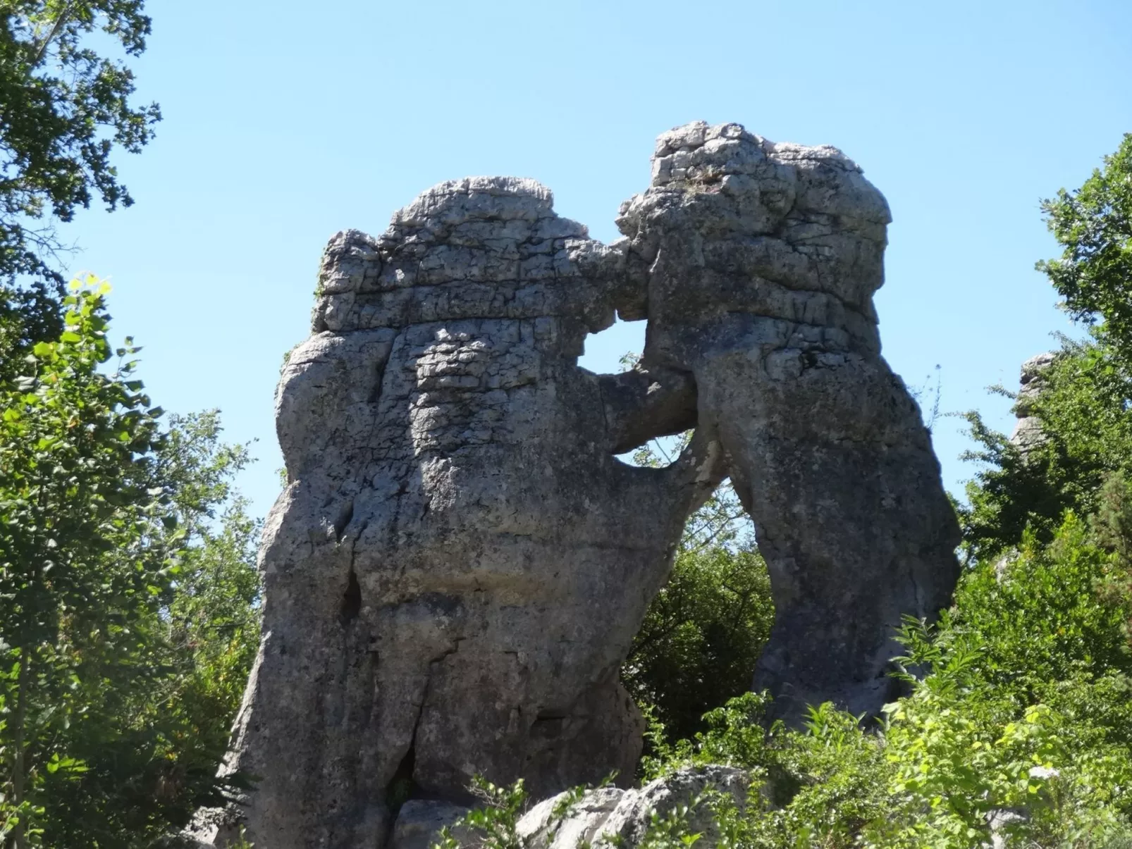 "La Source" mit Pool-Draußen