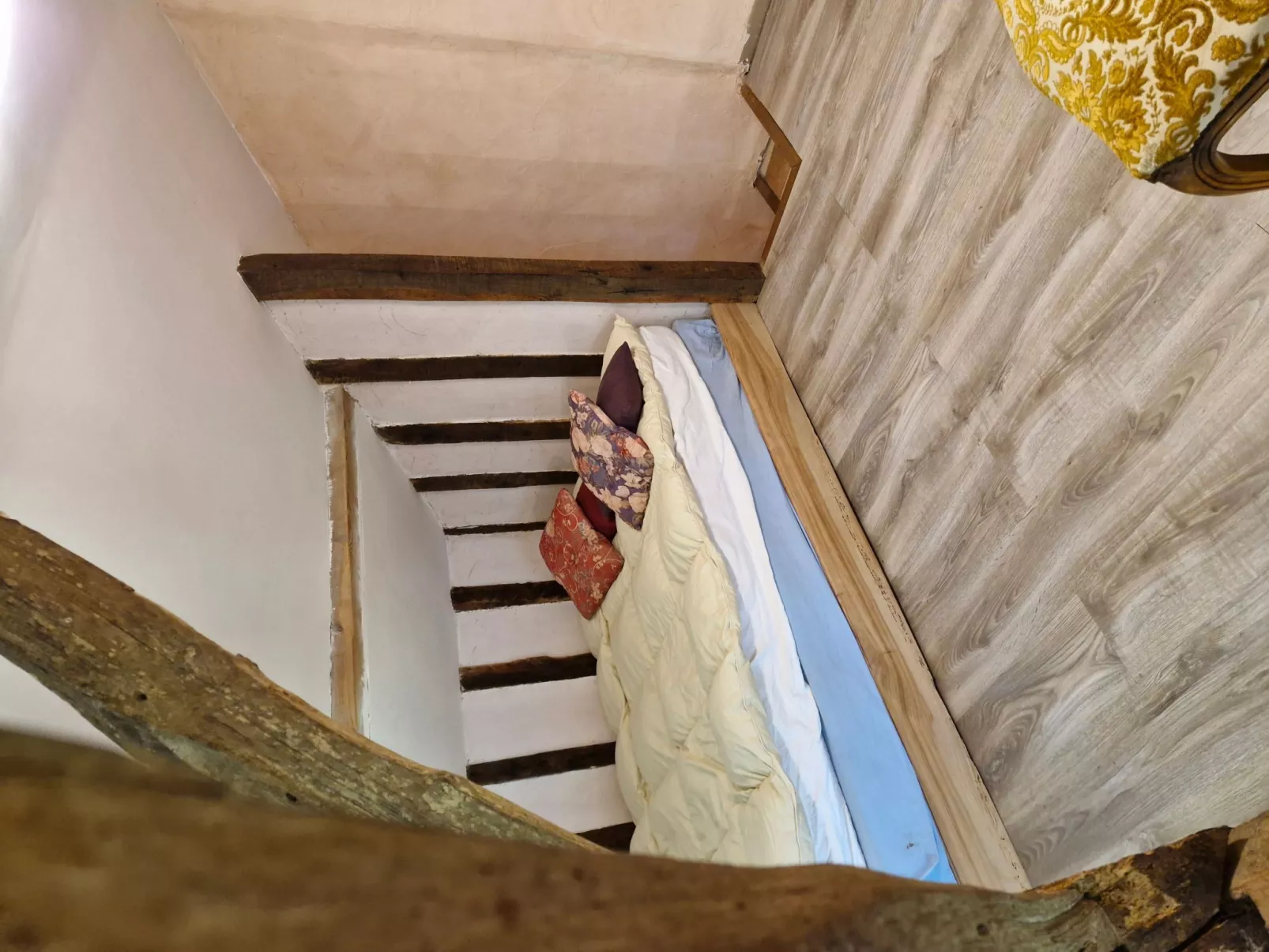 Die Unterkunft für zwei bis sechs Personen, Schwimmbad, Bouleplatz, Spa, Tennis-Drinnen