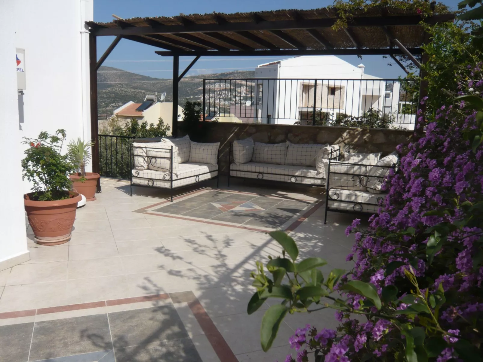 Ferienvilla Amare mit privatem Pool und Meerblick-Drinnen