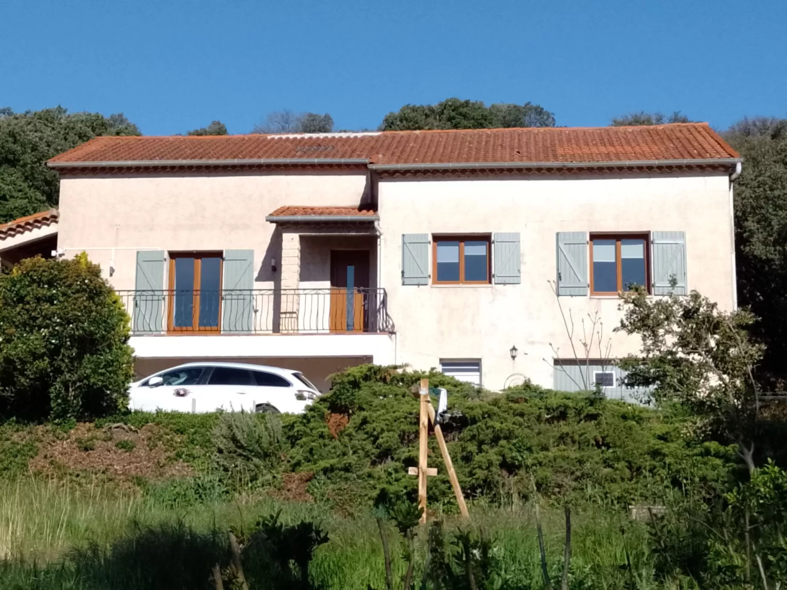 Lucinkas Ferienhaus mit 2 Schlafzimmern-Draußen