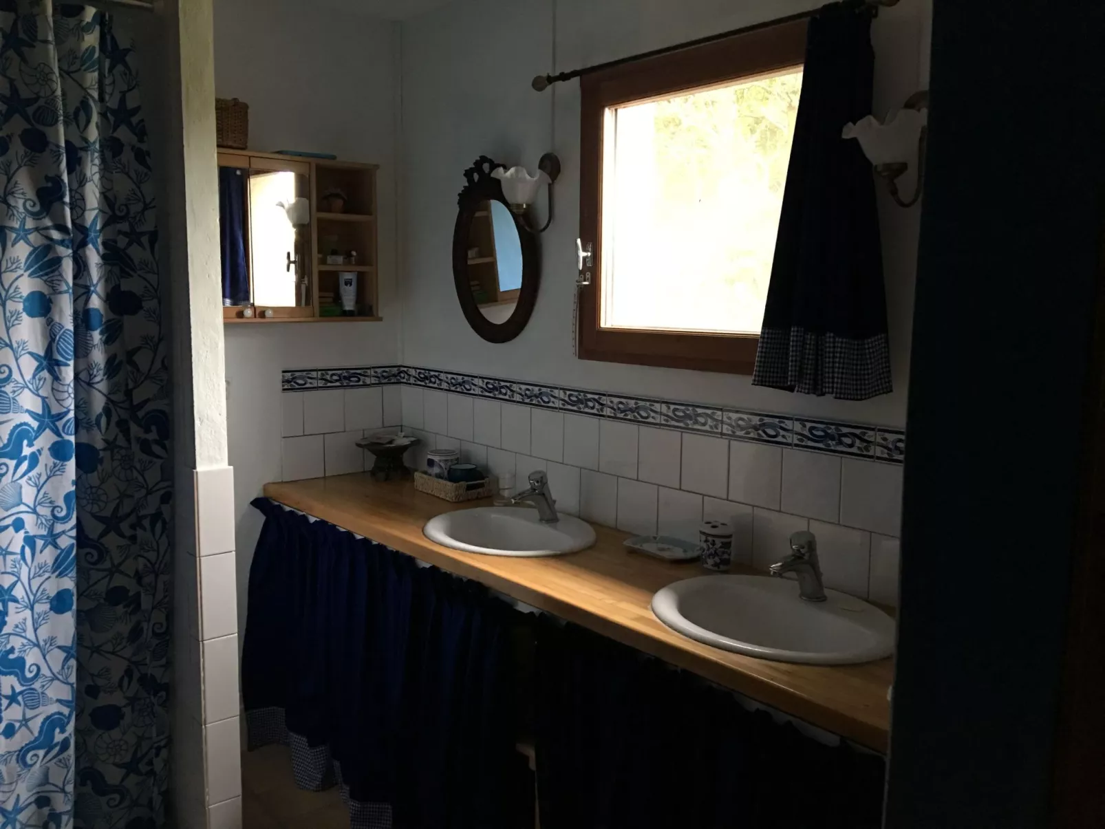 Swimmingpool, Garten, Aussicht, Stille, Kinder, Spielzeug-Inside