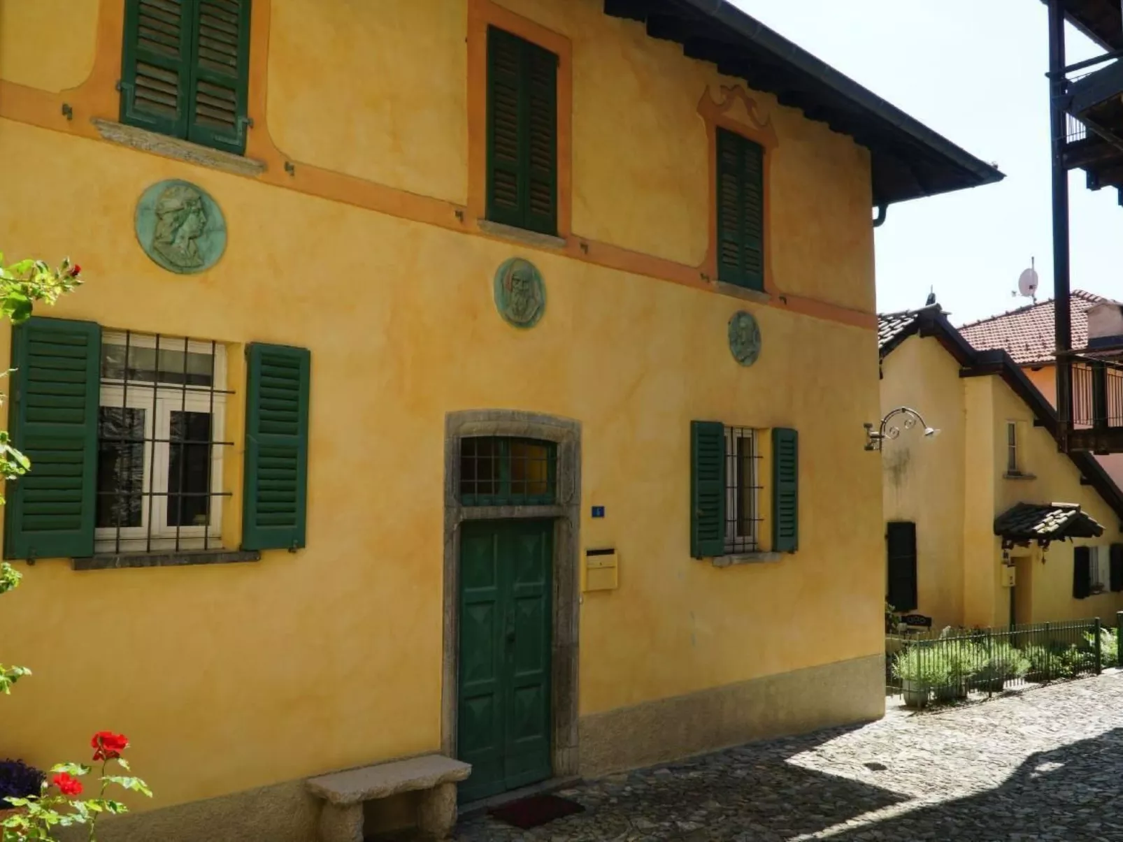 Palazzo Petraglio – grosszügiges Ferienhaus-Outside