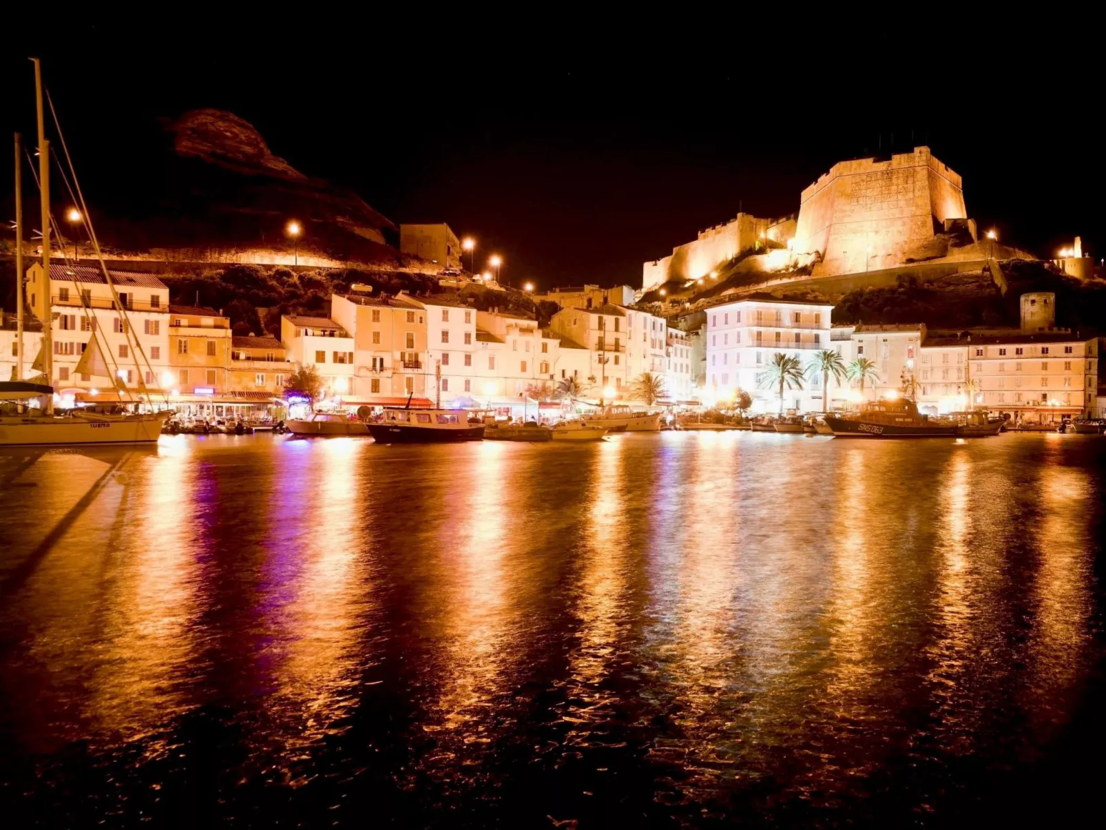 Mit Meerblick, 500m bis zum Strand