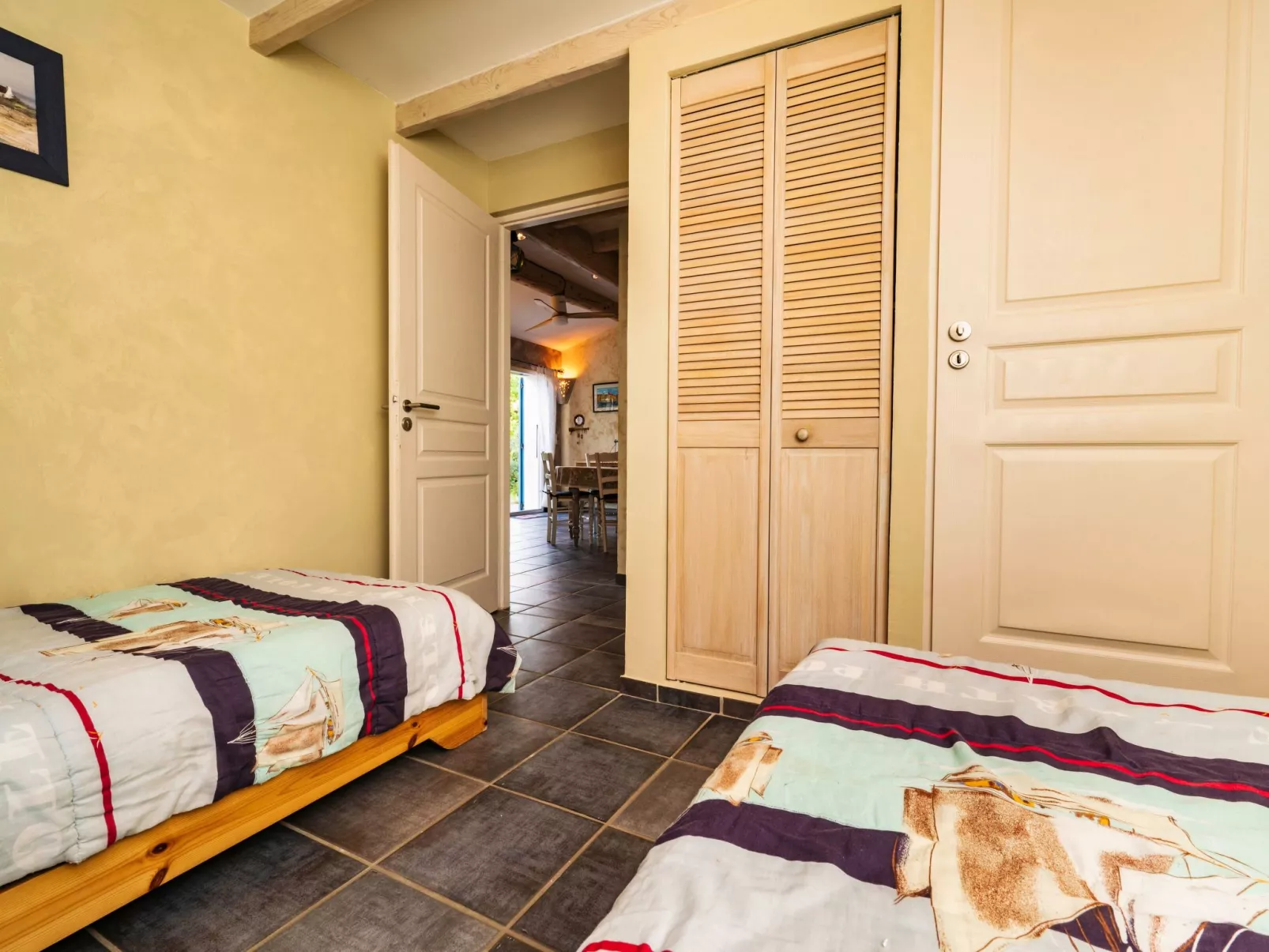 Le mas de l'Aven Unterkunft le mûrier-Drinnen