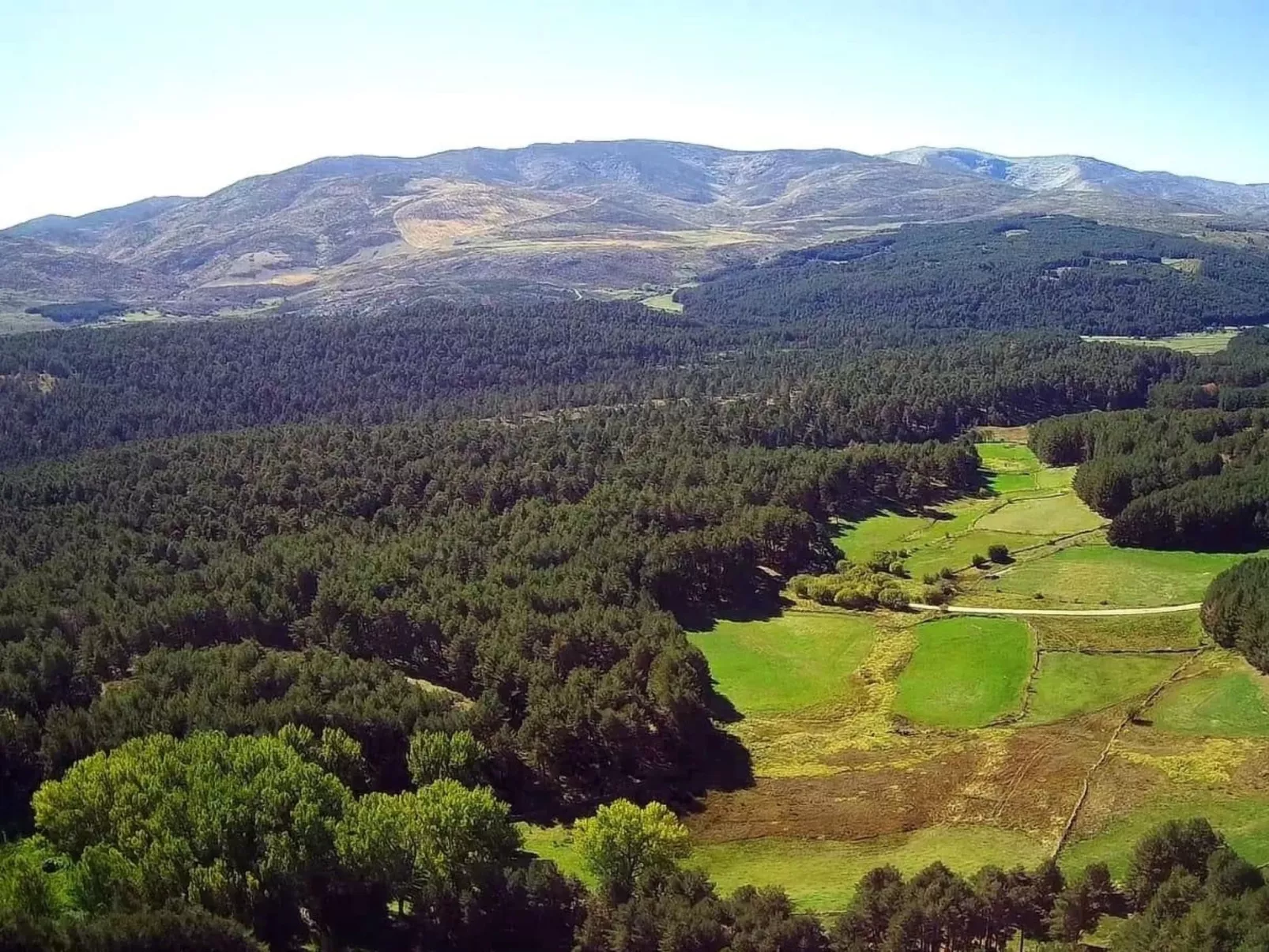 Ländliche Finca "La Vista de Gredos I"-Dehors