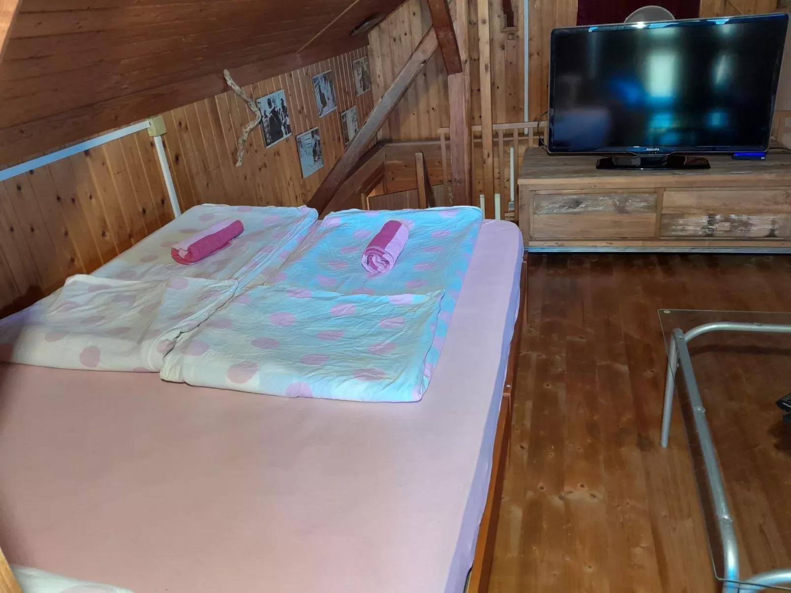 Märchenhaftes Holzhaus bei Ljubljana-Drinnen