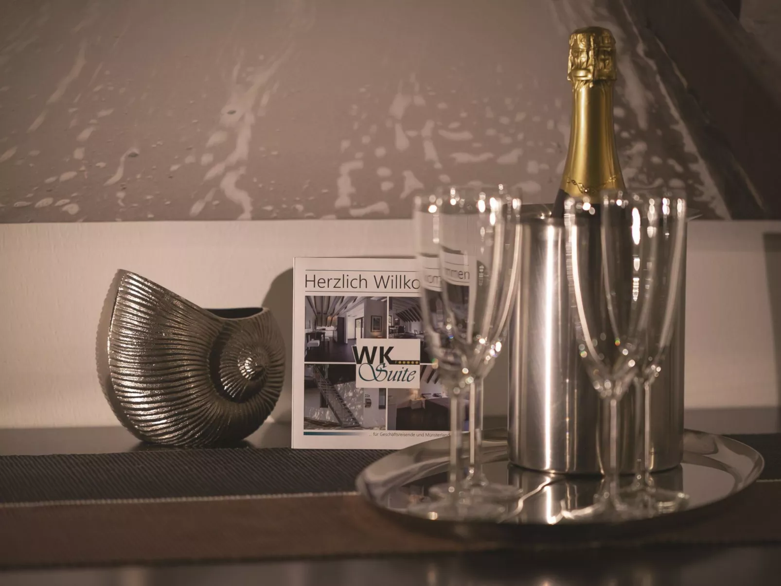 WK-Suite-Image-tags.info