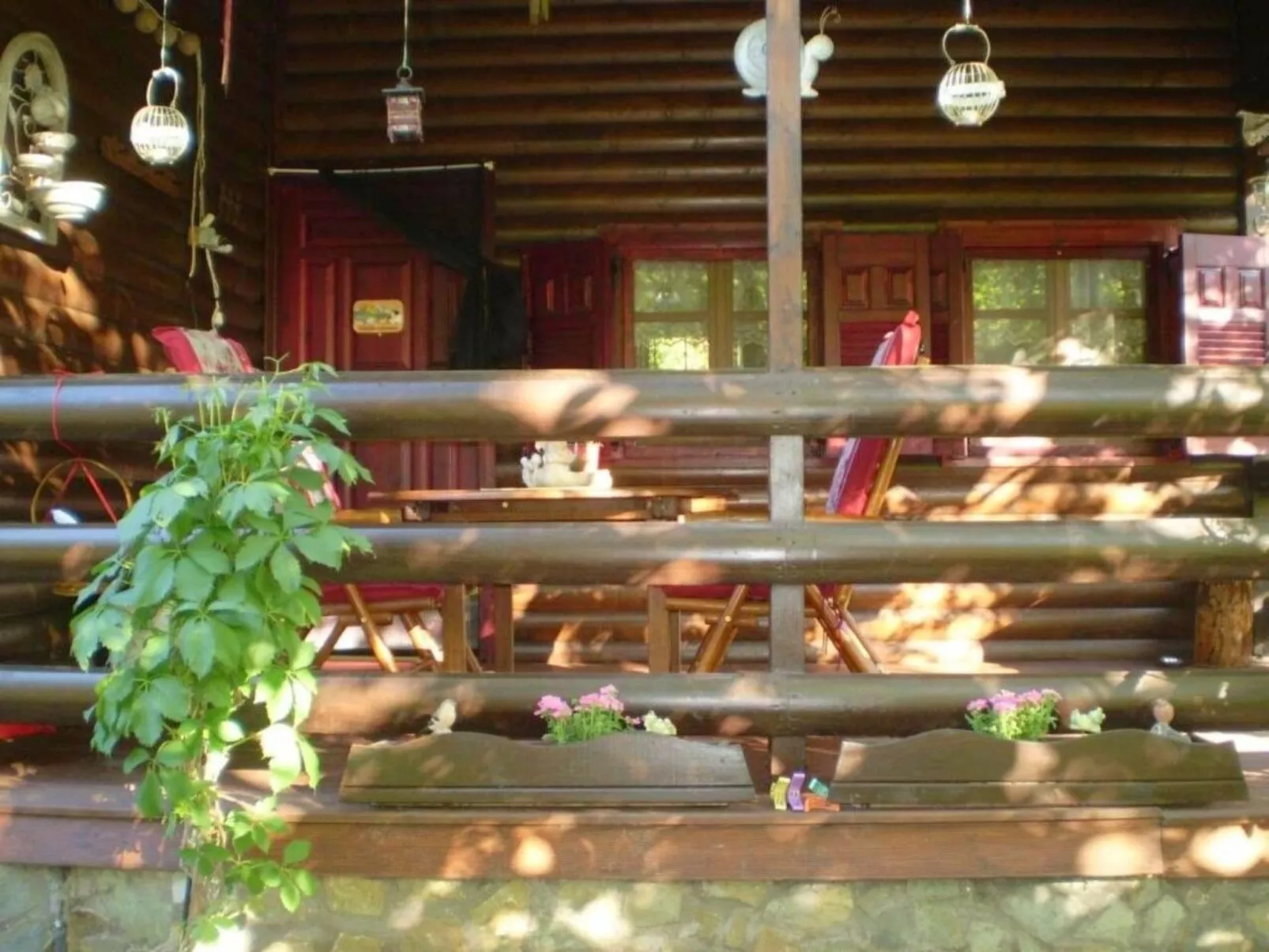 Landgut mit Garten, Grill und Terrasse-Outside