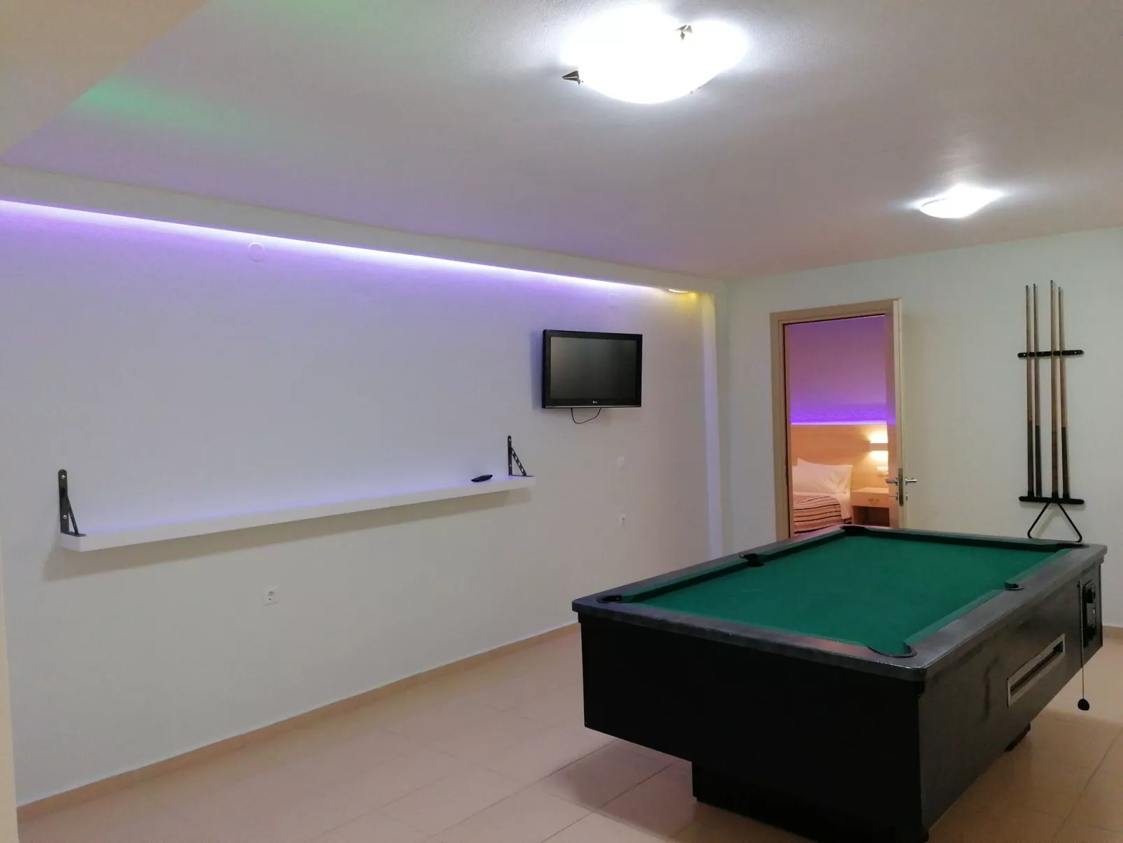 Haus in Arkadi mit Parkplatz vor Ort-Inside