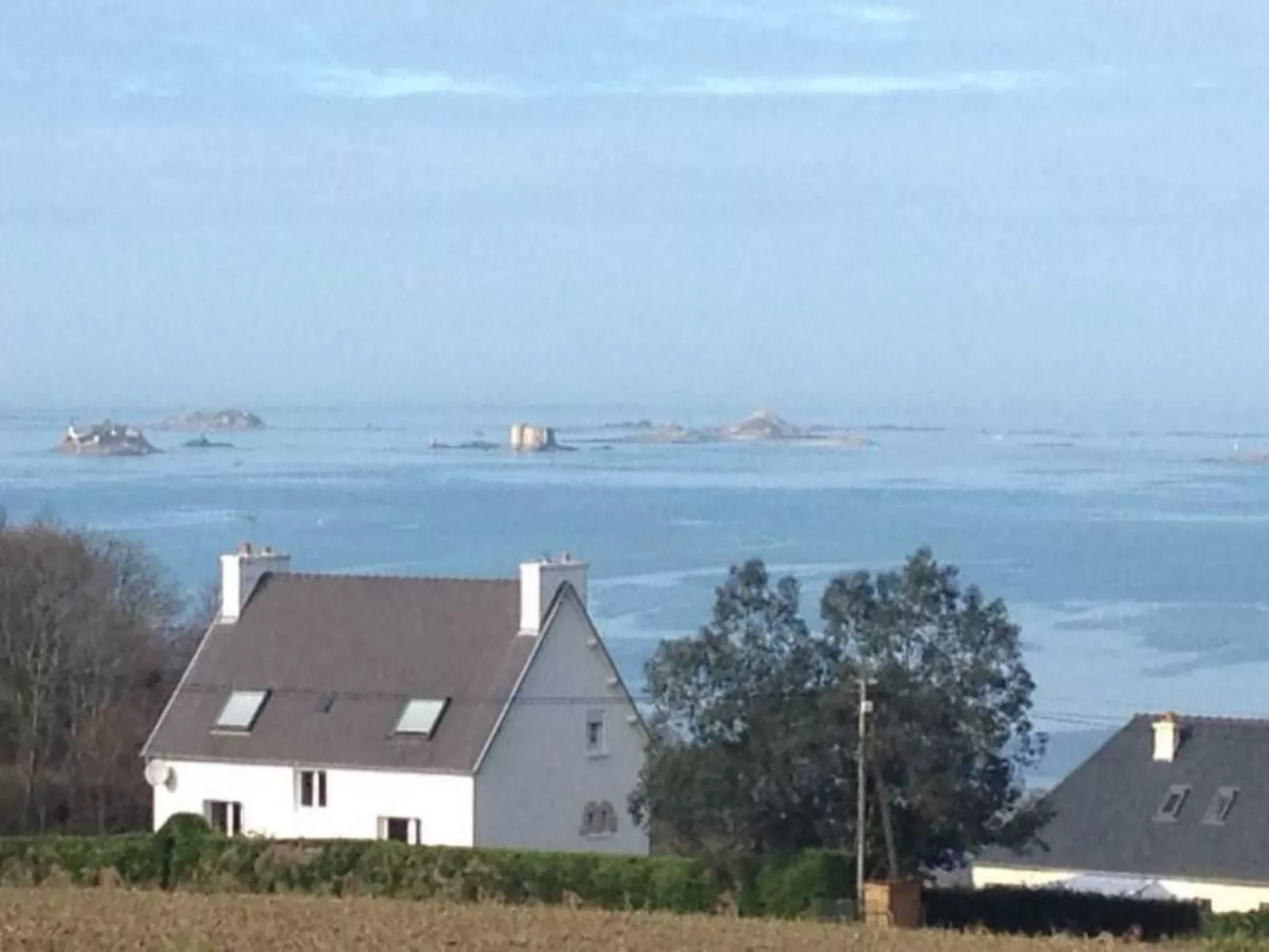 Villa "Cobalan" mit Blick auf das Wasser