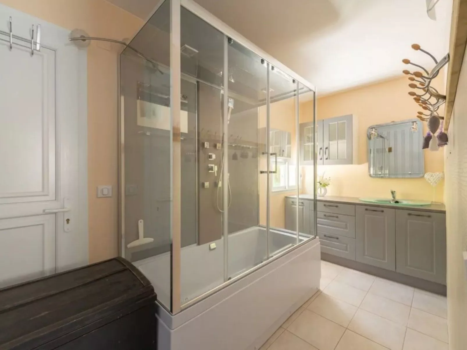 Mit Privatpool in Gagnieres