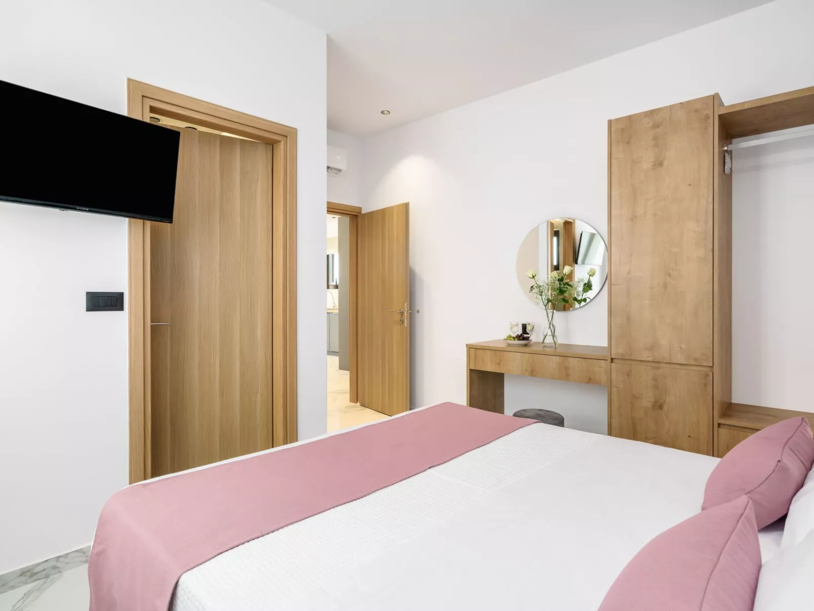 "Luna" mit Privatparkplatz-Drinnen