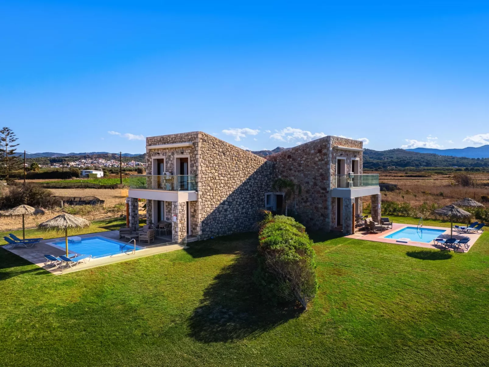 Einzigartige Steinvilla Diagoras-Dedans