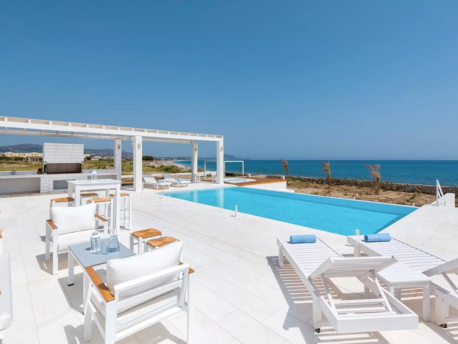 Strandvilla für 15 Personen in Kolipia-Dehors