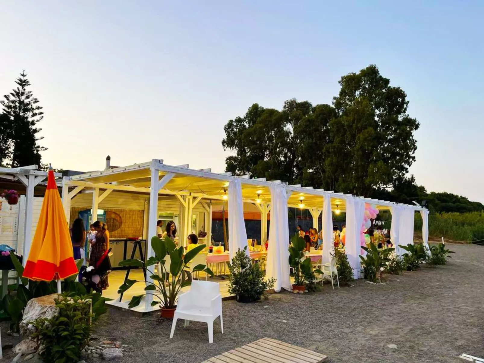 Naxos Loft Ferienwohnung mit Terrasse