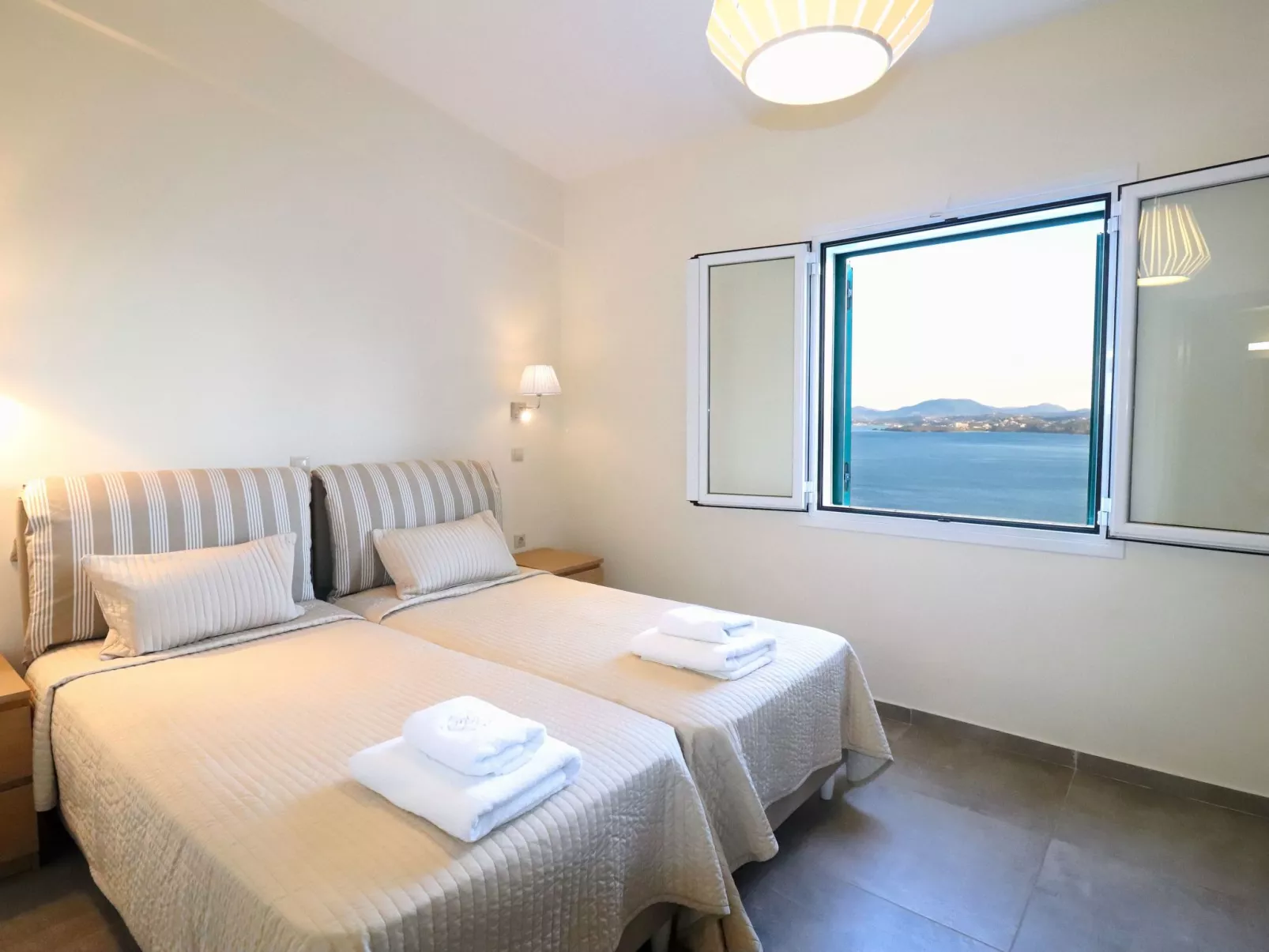 "Faiax" mit eigenem Pool-Image-tags.info