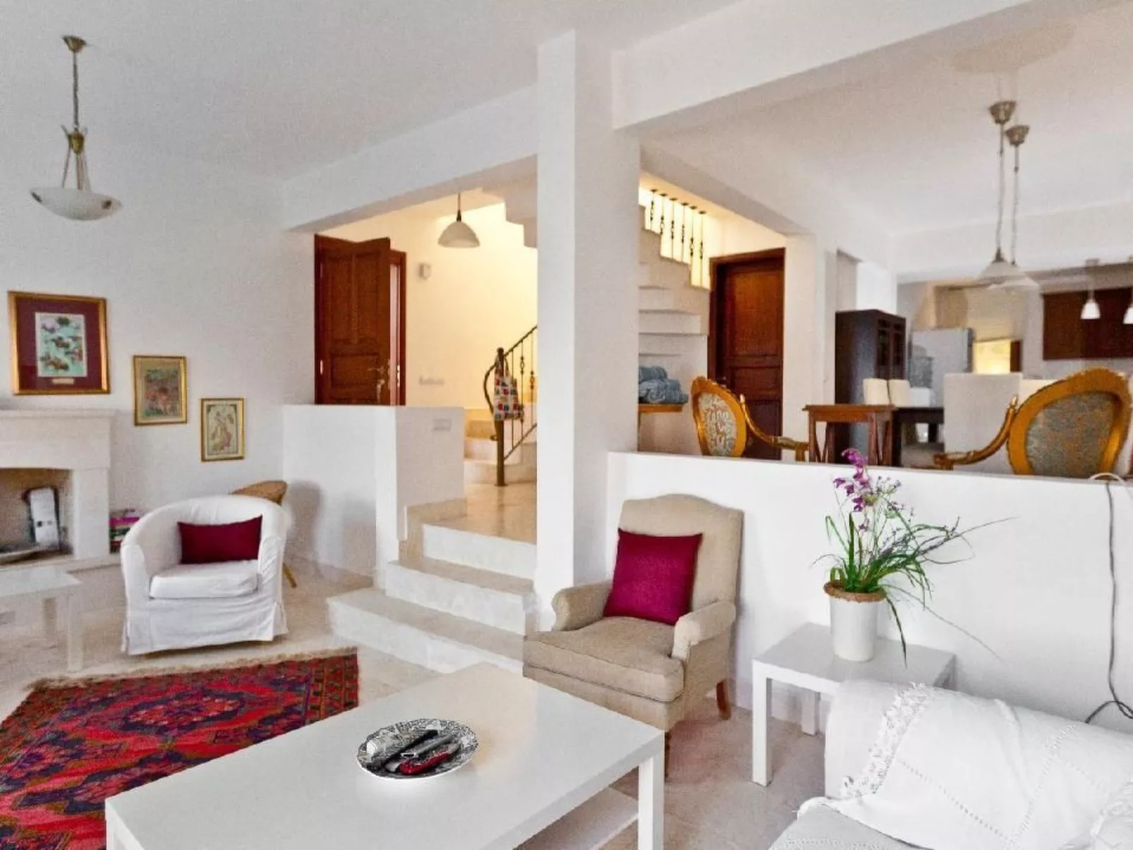 Mit Blick auf das Wasser