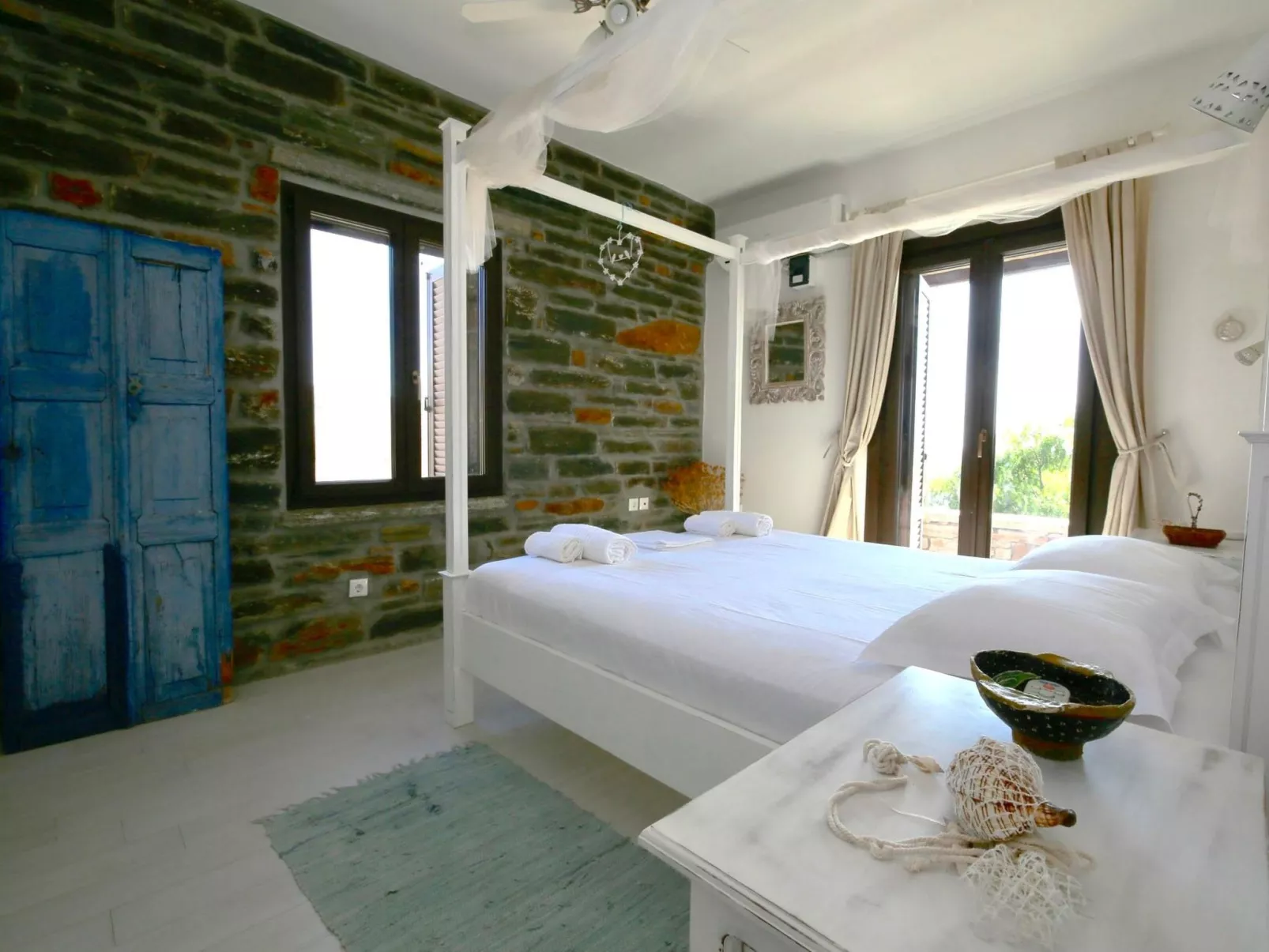 Luxuriöse, private Villa mit Meerblick, abgelegener Strand-Inside