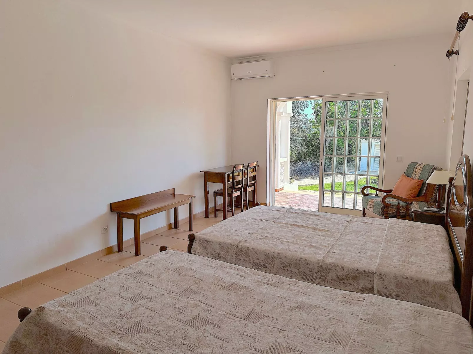 Anwesen mit eigenem Pool-Image-tags.info