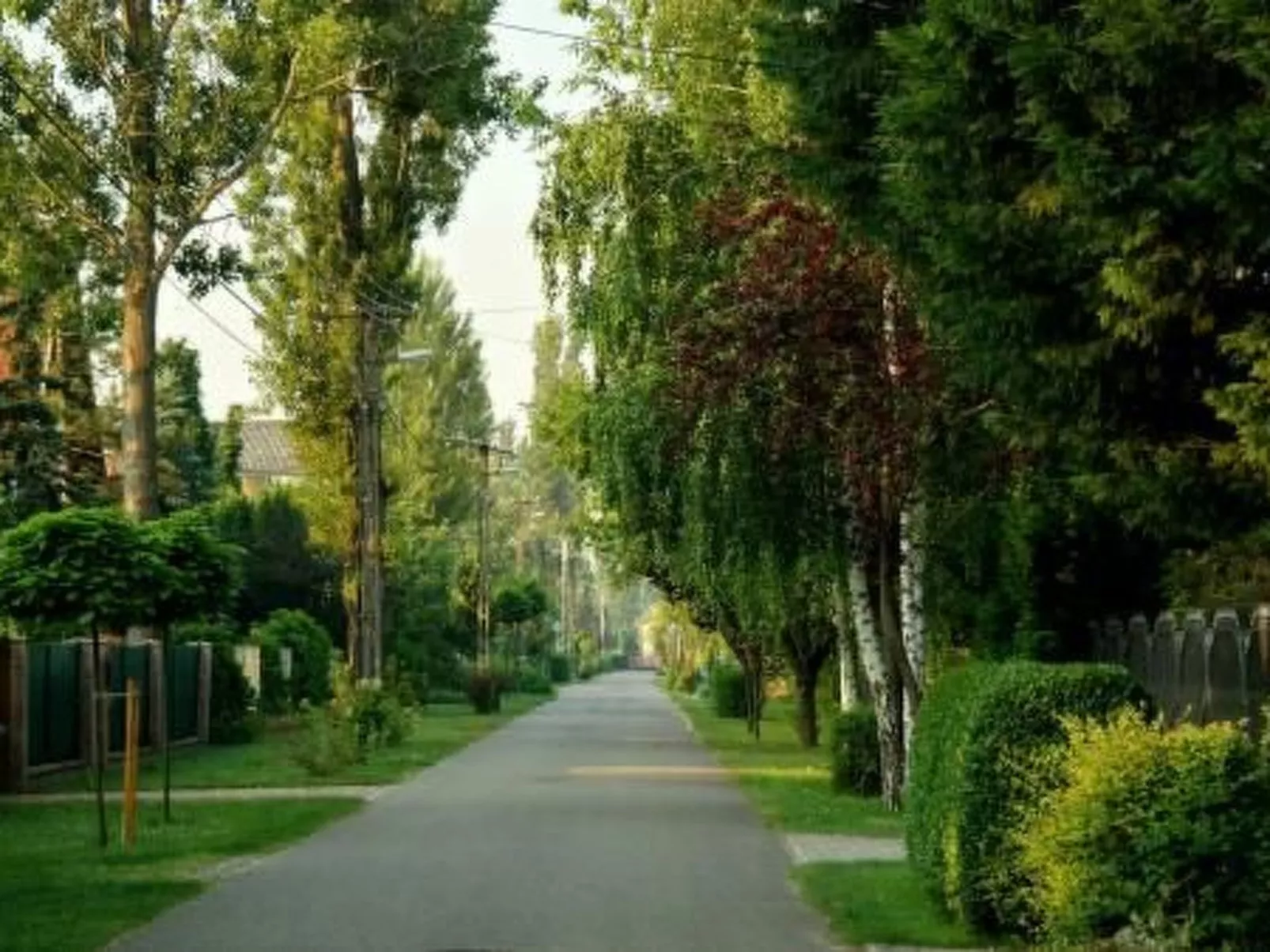Doppelhaushälfte für sechs Personen mit Garten-Outside