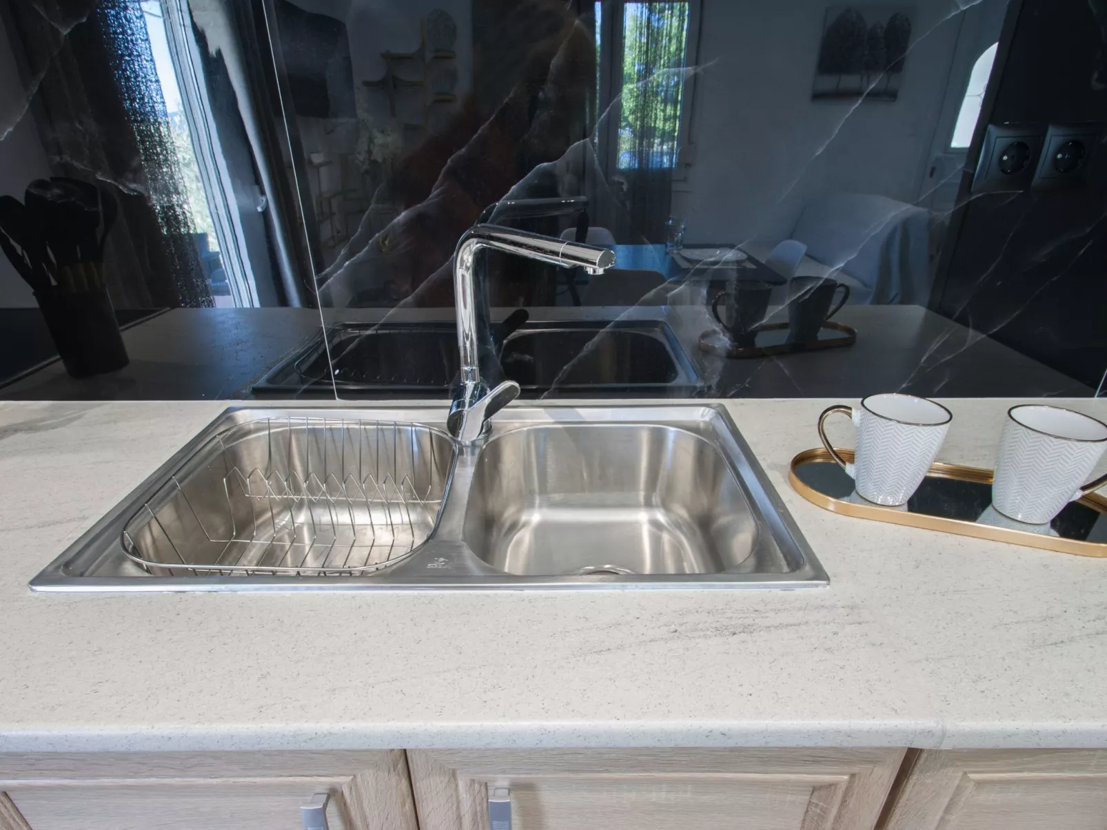 SkyFrame Villa mit atemberaubendem Blick auf das Meer...-Inside