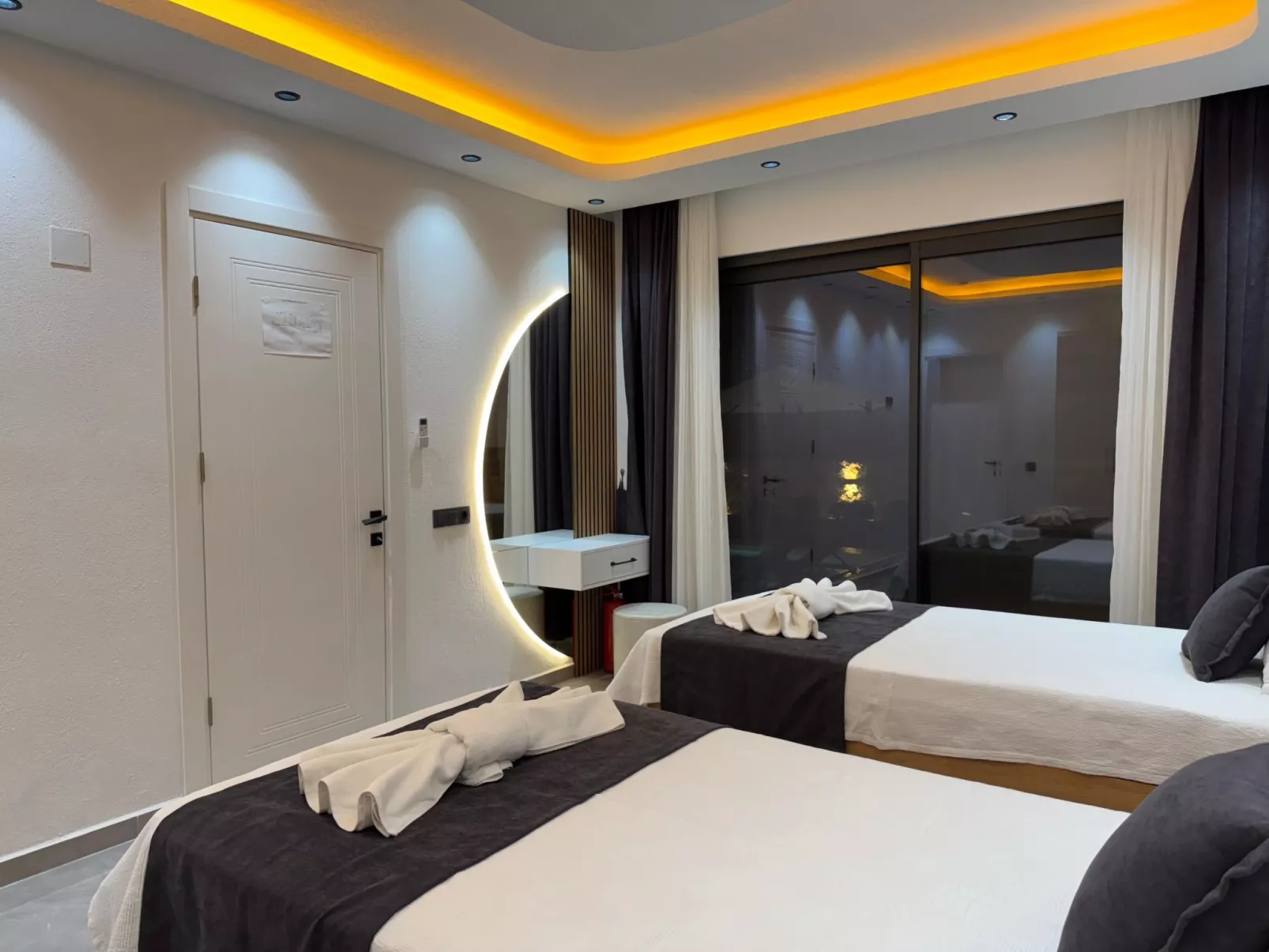 Villa Veran-Image-tags.info