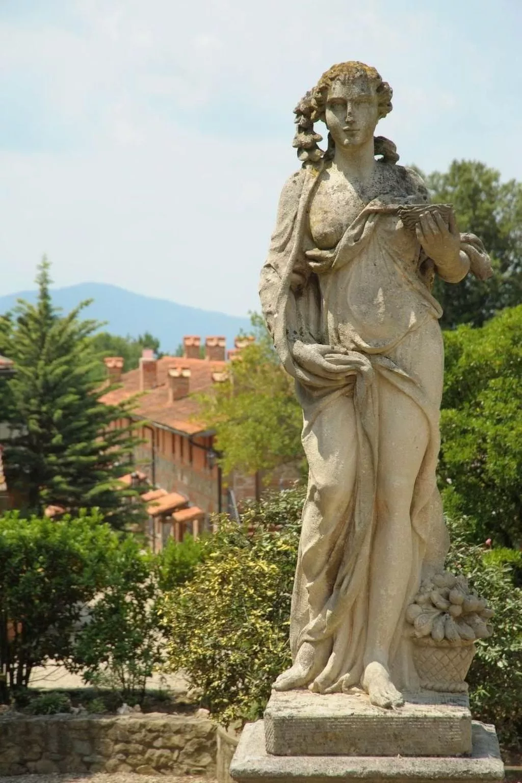 Unterkunft in einer Residenz mit Restaurant und Schwimmbad-Dehors