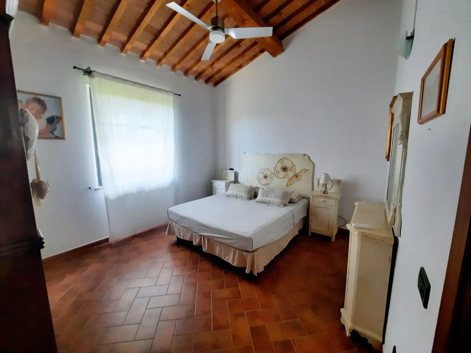 ZWISCHEN DEM LAND UND DEM MEER