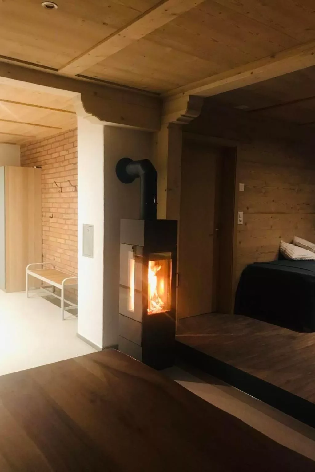 Neue 2.5- Zimmer Ferienwohnung im dreigenerationen Bauernhaus