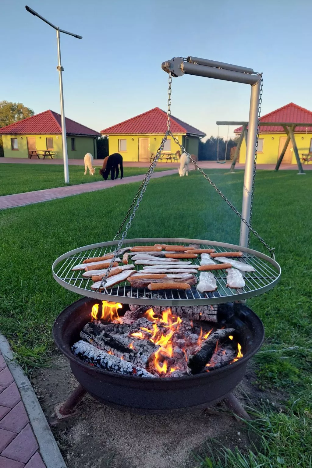 Green Corner Cottage 1-Outside
