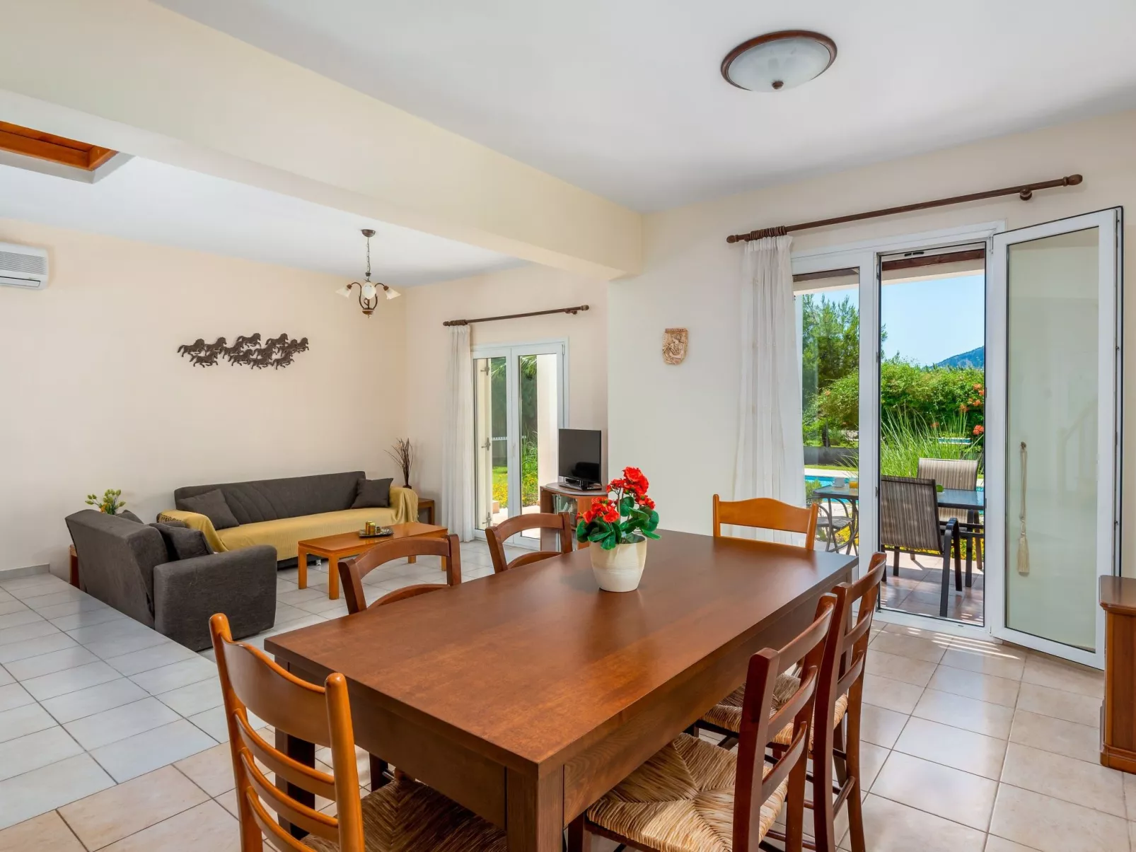 Apollo Classico Villa bei Kolympia Dorf