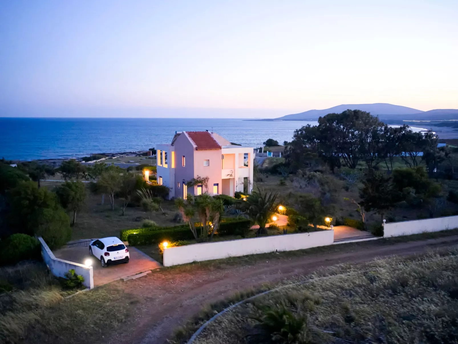 Edem Paradise-Dehors