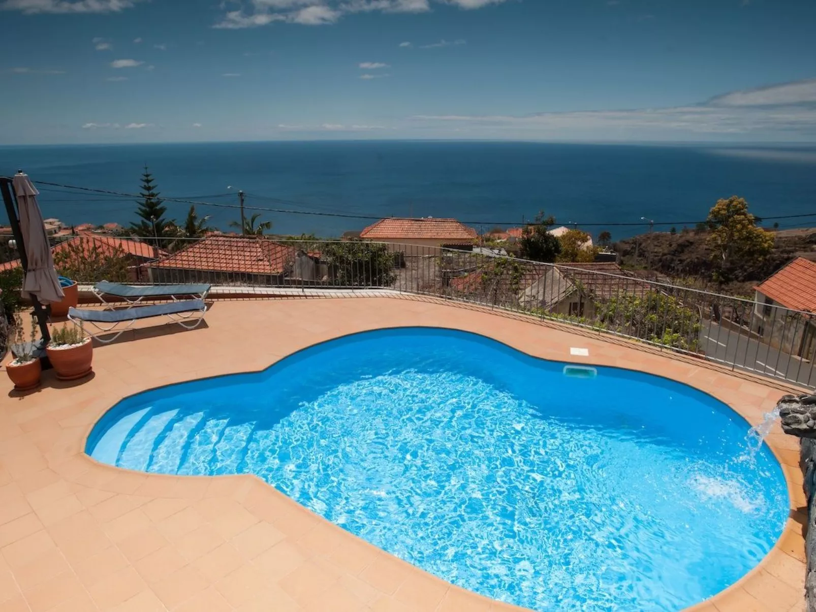 Für 4 Personen ca. 90 m&sup2; in Estreito da Calheta, Madeira (Südküste von Mad-Dehors