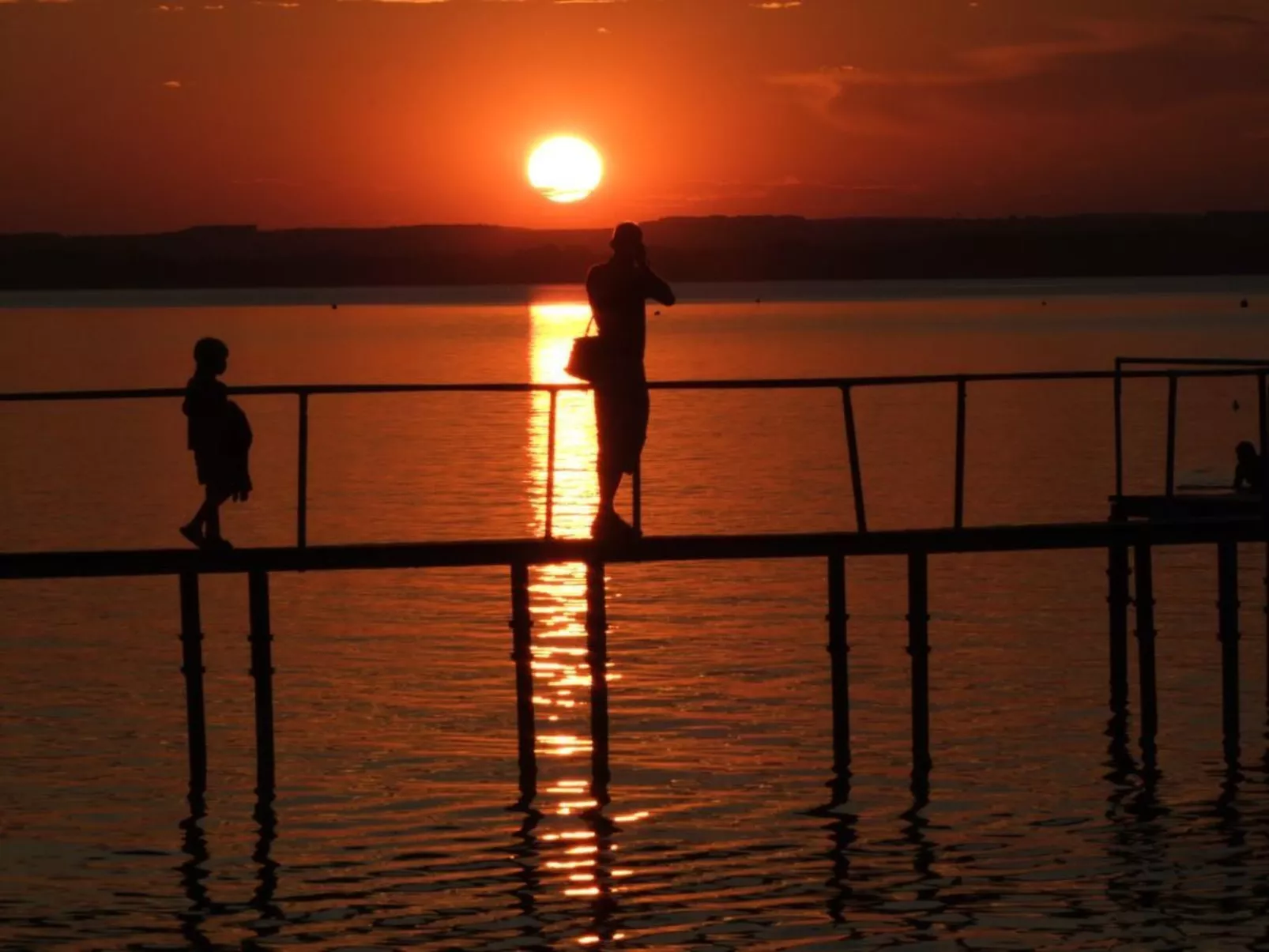 Wohnung in Balatonberény mit Möblierter Terrasse-Draußen