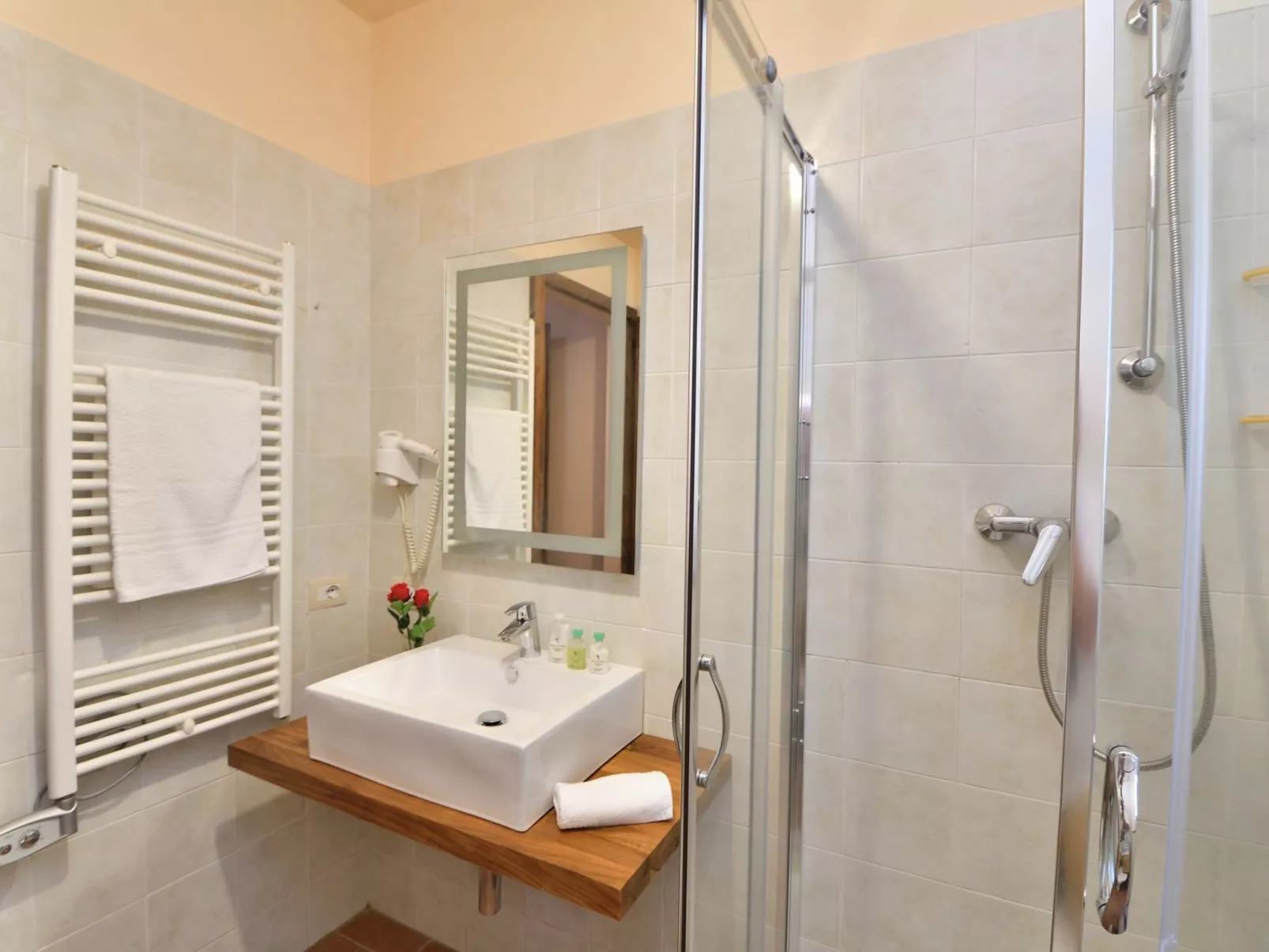 Villa Bellaria mit Pool und Klimaanlage-Inside