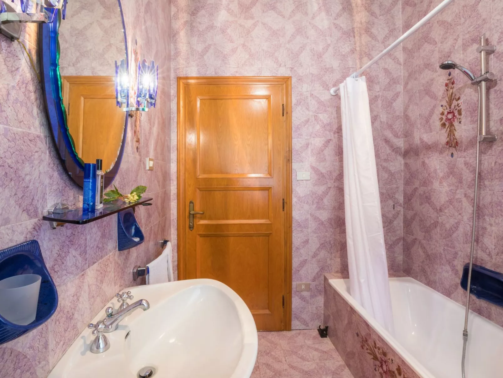 Wohnung 'Giulia 6' mit Pool-Inside