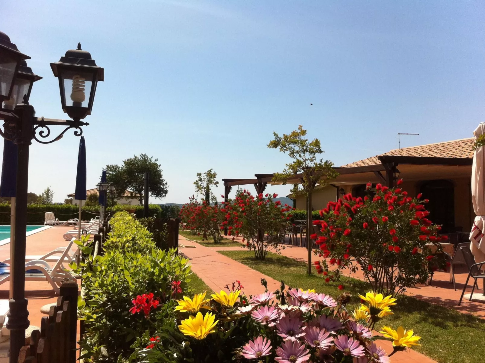 Wohnung 'Pieve Pomaia 36' mit Pool-Outside