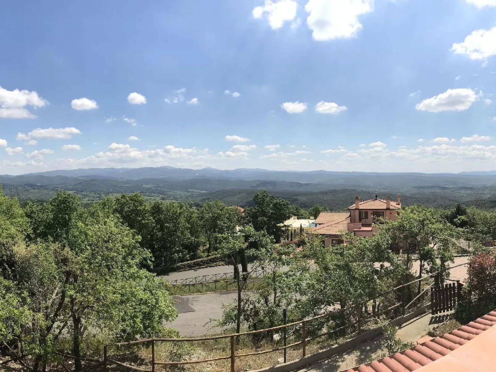 Komfortable und entspannende Wohnung-Draußen