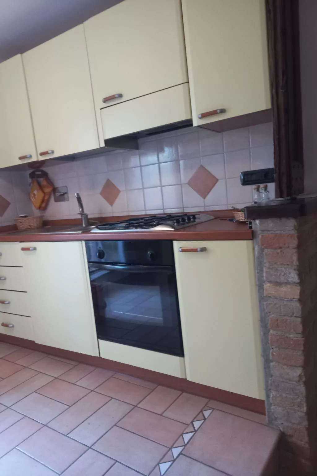 Rustikale Eleganz mit Blick auf die umbrische Landschaft-Dedans