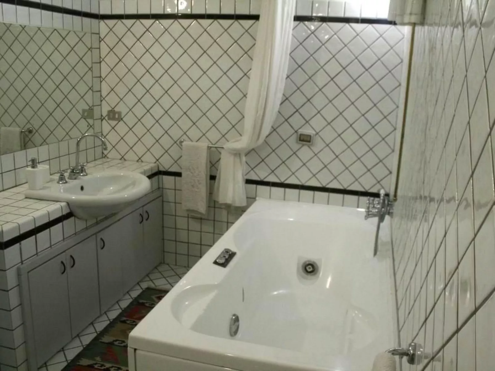 'Villa Pieve' mit eigenem Pool-Dedans